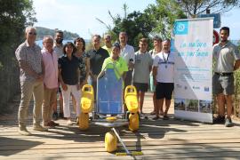 Remise du fauteuil Tiralo-plage de Gigaro © Ville de La Croix-Valmer